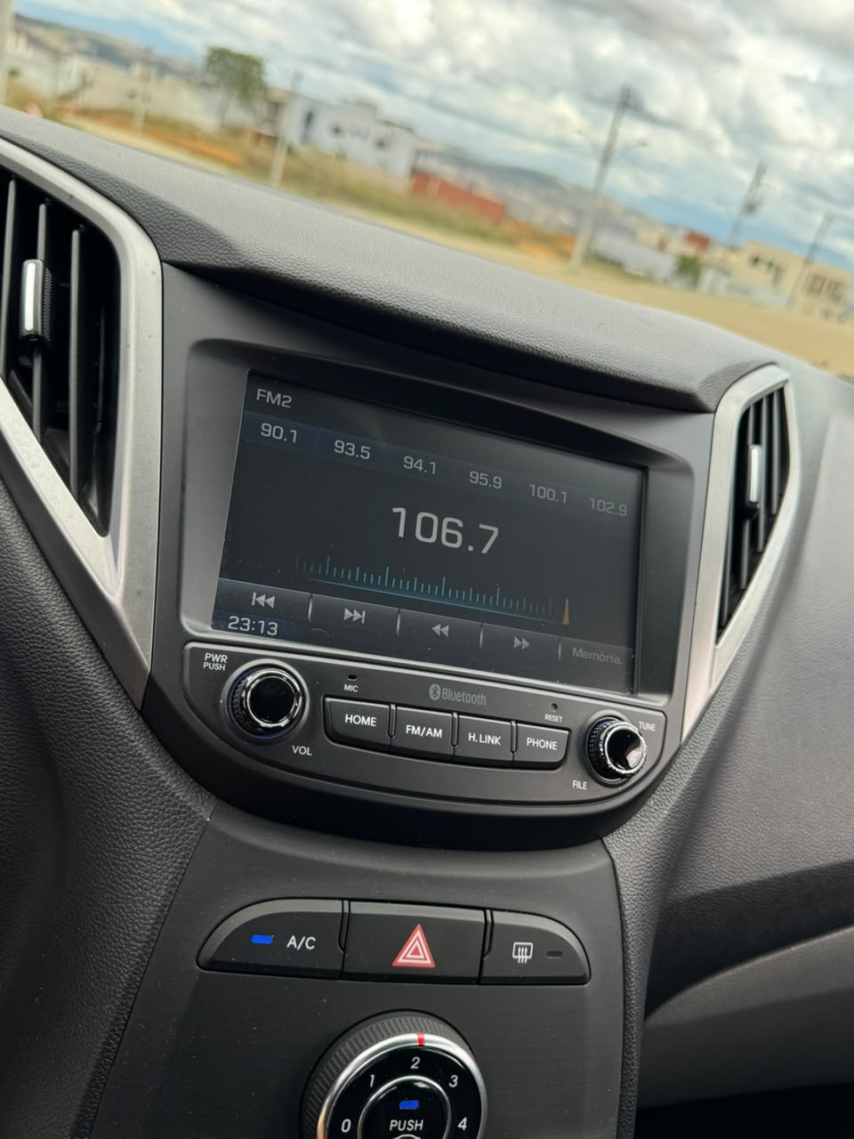 Hyundai HB20S